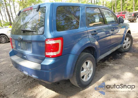 2010 Ford Escape Xls из США, поврежденный, VIN 1FMCU0C76AKB55227
